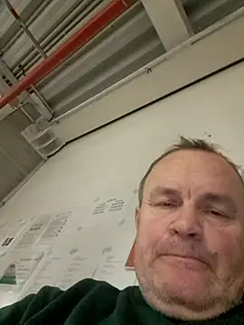 Snapshot of kanos71 chatting on January 12, 2026, 2:11 pm kanos71 online show from January 12, 2026, 2:11 pm