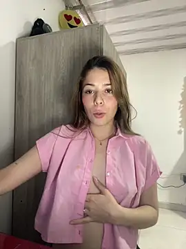 NatalyPinky online show from March 22, 2026, 10:35 pm