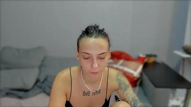 AnnaMized online show from January 6, 2026, 7:12 am