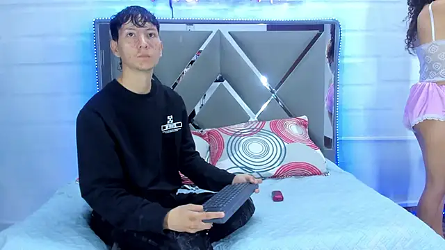 BunnyLove  online show from January 12, 2026, 12:05 am