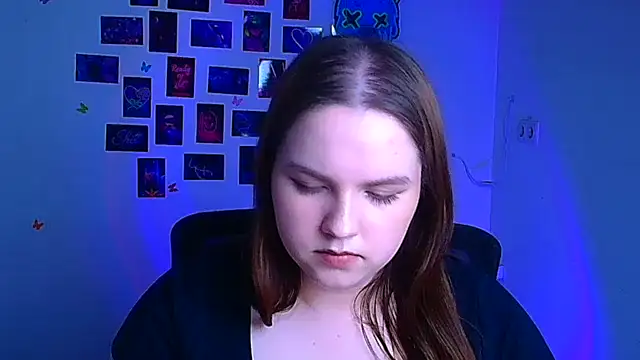 Kitty Mia Kitty online show from March 25, 2026, 6:52 am