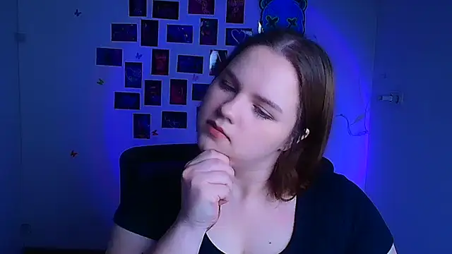 Kitty Mia Kitty online show from April 9, 2026, 6:19 am