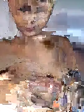 Snapshot of Royal-girl78 chatting on January 18, 2026, 5:06 pm Royal-girl78 online show from January 18, 2026, 5:06 pm