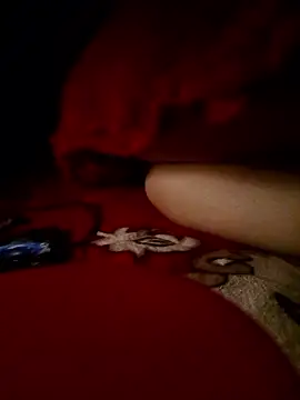 -Bunny-y online show from January 11, 2026, 5:29 pm