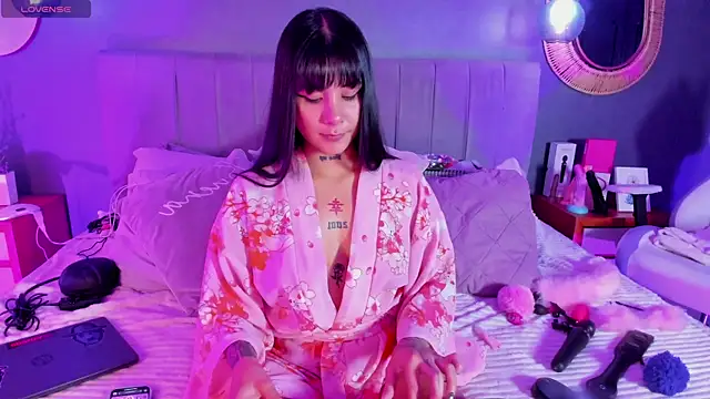 Snapshot of Nathalia_stone_ chatting on January 16, 2026, 4:05 am Nathalia stone online show from January 16, 2026, 4:05 am