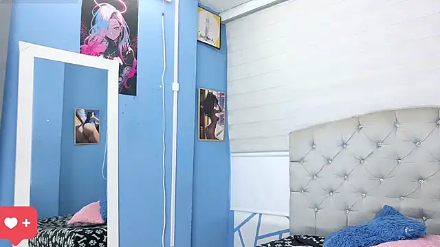 Snapshot of eimy_hot19 chatting on January 9, 2026, 1:25 pm eimy hot19 online show from January 9, 2026, 1:25 pm