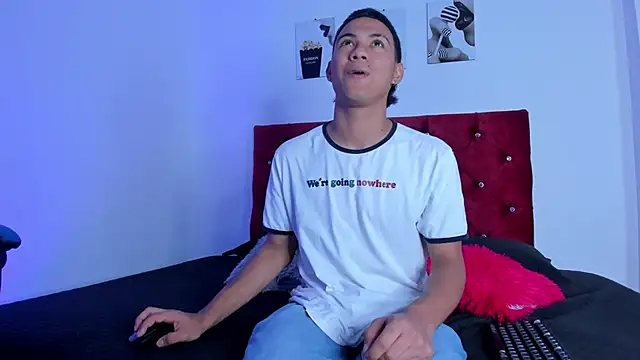 Snapshot of Liamsubtle01 chatting on January 9, 2026, 5:48 pm Liamsubtle01 online show from January 9, 2026, 5:48 pm