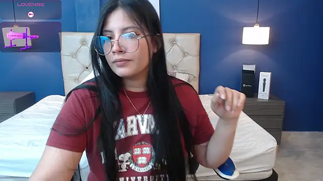 Lucy whitee online show from January 11, 2026, 12:21 pm