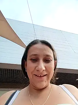 Snapshot of Andry-19 chatting on February 20, 2026, 9:37 pm Andry-19 online show from February 20, 2026, 9:37 pm