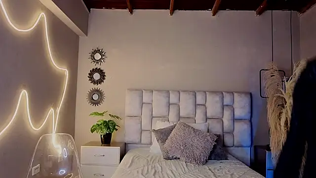 Snapshot of _liiss chatting on February 28, 2026, 11:11 am liiss online show from February 28, 2026, 11:11 am