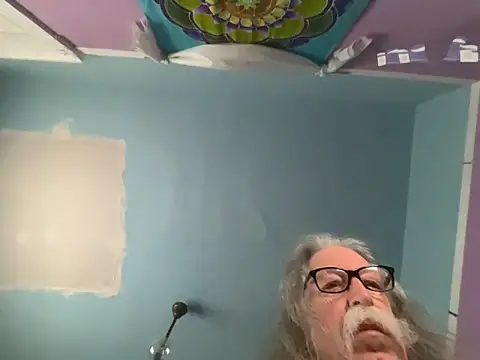 Snapshot of LickYourYoni chatting on February 28, 2026, 3:35 pm LickYourYoni online show from February 28, 2026, 3:35 pm