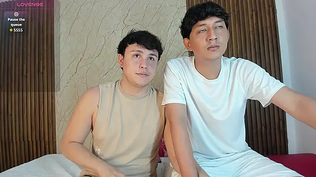 Snapshot of benji_and_nathan chatting on January 8, 2026, 11:23 am benji and nathan online show from January 8, 2026, 11:23 am