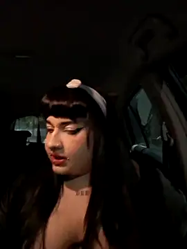 RoseNubble online show from April 23, 2026, 8:33 pm