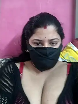 Snapshot of pinkisaha75 chatting on April 2, 2026, 1:47 am pinkisaha75 online show from April 2, 2026, 1:47 am