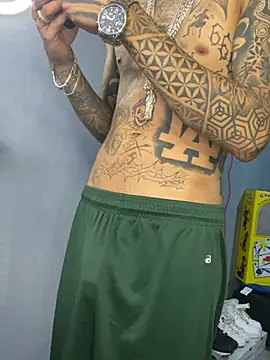 ZokraOficial online show from January 16, 2026, 4:16 am