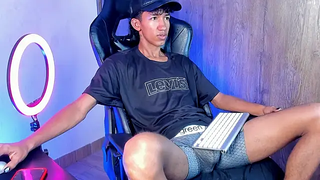 neitan miller  online show from April 7, 2026, 1:00 pm