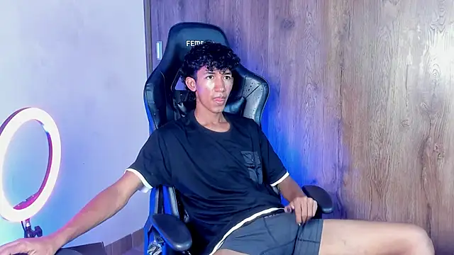 neitan miller  online show from April 15, 2026, 4:36 pm