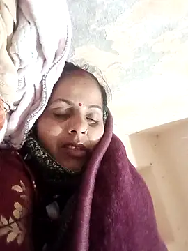 Hasmi hot09 online show from February 5, 2026, 6:23 pm