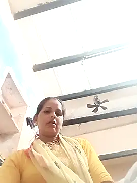 Hasmi hot09 online show from April 14, 2026, 4:46 pm