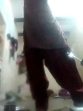 Hasmi hot09 online show from April 17, 2026, 1:19 am