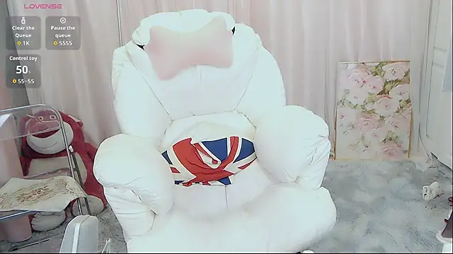 Luv Jan19 online show from January 12, 2026, 3:23 am