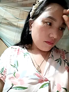 yu--yo online show from February 7, 2026, 1:59 pm