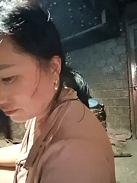 yu--yo online show from February 26, 2026, 1:21 pm