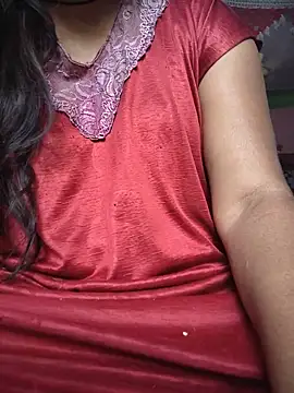 Nilam cute online show from May 21, 2026, 2:40 am
