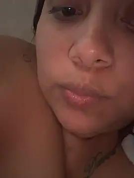 tatikanyx online show from June 4, 2026, 4:24 pm