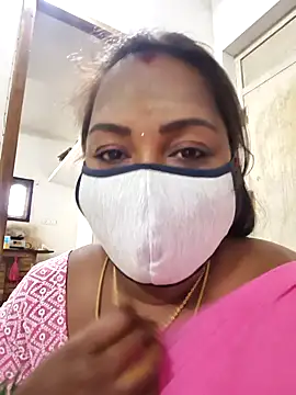 Tamil Hot Priya online show from January 9, 2026, 7:55 am