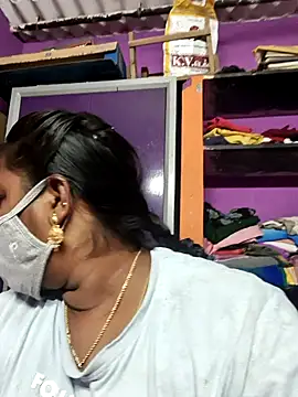 Tamil Hot Priya online show from February 4, 2026, 3:51 pm