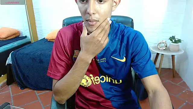 Snapshot of eric_oslo chatting on January 8, 2026, 6:54 pm eric oslo online show from January 8, 2026, 6:54 pm