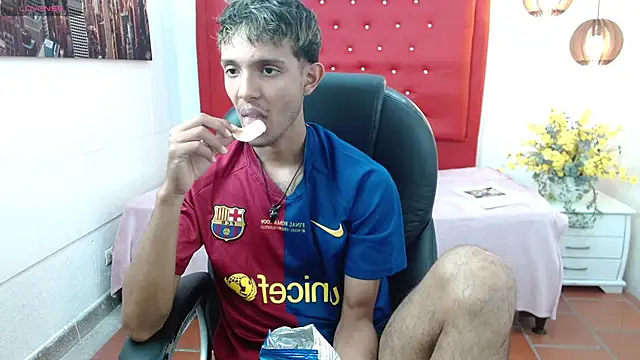 Snapshot of eric_oslo chatting on January 14, 2026, 7:30 pm eric oslo online show from January 14, 2026, 7:30 pm