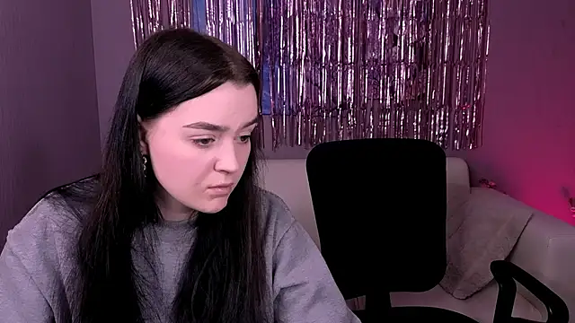 monica xcx online show from February 25, 2026, 8:29 pm