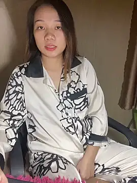 Snapshot of An-An19 chatting on January 17, 2026, 5:56 am An-An19 online show from January 17, 2026, 5:56 am