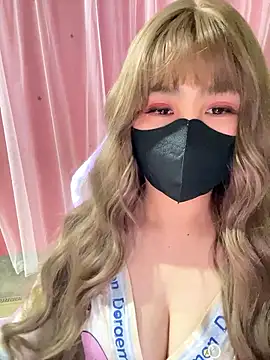 Snapshot of -Violet-t chatting on January 10, 2026, 2:19 pm -Violet-t online show from January 10, 2026, 2:19 pm