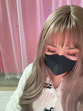 Snapshot of -Violet-t chatting on January 14, 2026, 2:01 pm -Violet-t online show from January 14, 2026, 2:01 pm