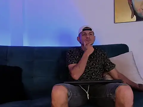 Snapshot of JACOB_RACHELL chatting on January 13, 2026, 12:32 pm JACOB RACHELL online show from January 13, 2026, 12:32 pm