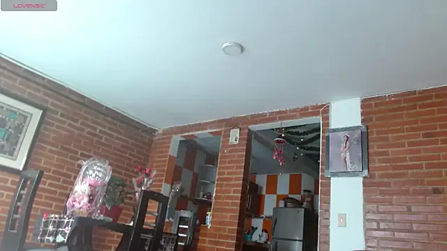 Lia rouse04 online show from February 27, 2026, 1:11 pm