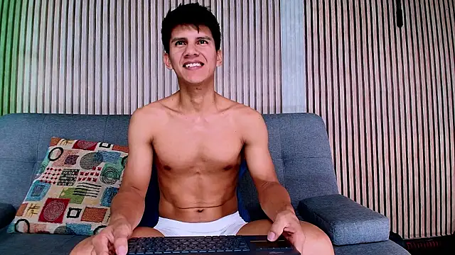 Atlas desire online show from January 19, 2026, 1:59 pm