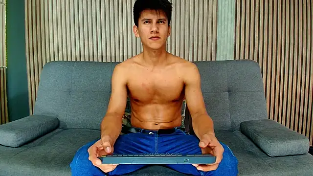 Atlas desire online show from February 23, 2026, 7:33 pm