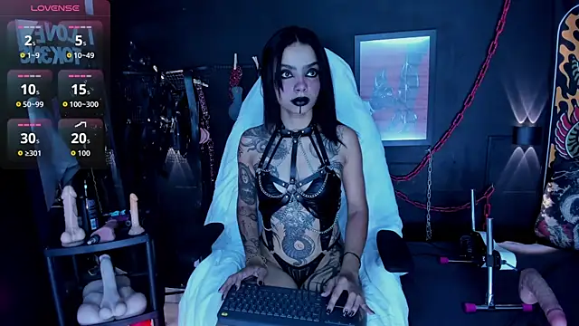 Electra Darkk online show from May 25, 2026, 4:57 pm