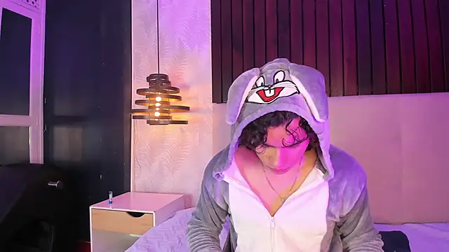 Snapshot of Fran_Smiths chatting on February 20, 2026, 8:20 pm Fran Smiths online show from February 20, 2026, 8:20 pm