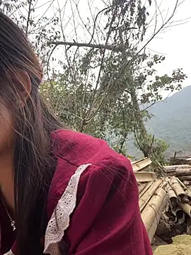 Snapshot of Mayly_lucky2 chatting on January 11, 2026, 4:28 am Mayly lucky2 online show from January 11, 2026, 4:28 am