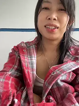 Snapshot of Mayly_lucky2 chatting on June 30, 2026, 2:23 am Mayly lucky2 online show from June 30, 2026, 2:23 am