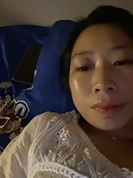 Snapshot of Mayly_lucky2 chatting on June 30, 2026, 2:29 pm Mayly lucky2 online show from June 30, 2026, 2:29 pm