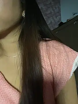 Snapshot of Mayly_lucky2 chatting on July 7, 2026, 12:02 am Mayly lucky2 online show from July 7, 2026, 12:02 am