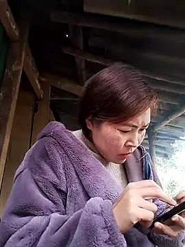 Snapshot of feli-00 chatting on January 8, 2026, 4:26 am feli-00 online show from January 8, 2026, 4:26 am