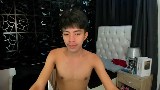 davincihugecock online show from February 3, 2026, 5:49 am