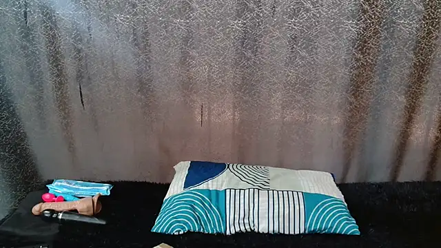 Amanda April online show from March 10, 2026, 7:24 am